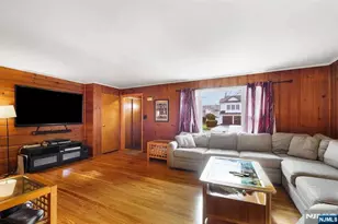 172 Lozier Terrace, River Edge, NJ 07661 - Photo 4