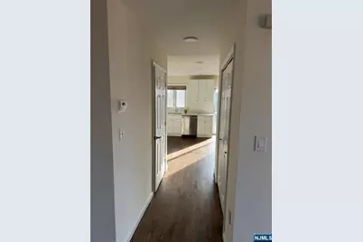 682 Probst Avenue B #B, Fairview, NJ 07022 - Photo 12