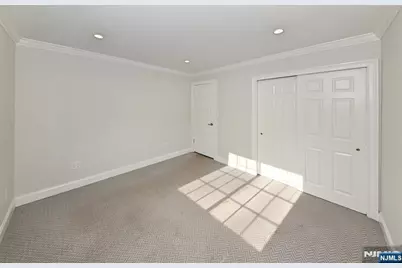 708 Thoreau Court, Mahwah, NJ 07430 - Photo 20