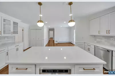 853 Shadow Ridge Road, Franklin Lakes, NJ 07417 - Photo 16