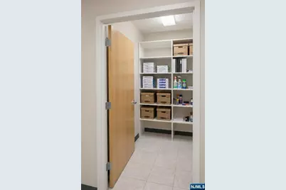 263 Washington Avenue 2A #2A, Dumont, NJ 07628 - Photo 6