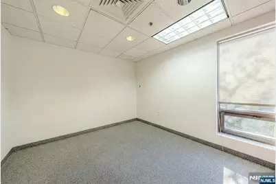 450 Commerce Boulevard A #A, Carlstadt, NJ 07072 - Photo 30