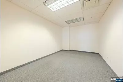 450 Commerce Boulevard A #A, Carlstadt, NJ 07072 - Photo 6