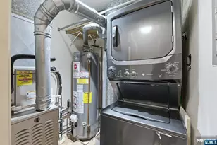 192 Burnett Ave 15, Maplewood, NJ 07040 - Photo 16