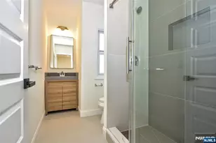 383 Lafayette Ave 2nd Floor, Hawthorne, NJ 07506 - Photo 14