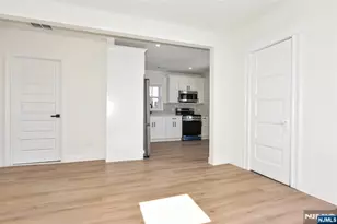 383 Lafayette Ave 2nd Floor, Hawthorne, NJ 07506 - Photo 6