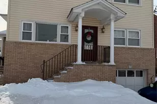 218 Copeland Ave, Lyndhurst Township, NJ 07071 - Photo 1