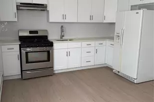 218 Copeland Ave, Lyndhurst Township, NJ 07071 - Photo 4