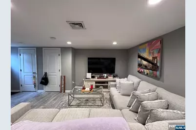 126 Riverside Avenue 1 #1, Lyndhurst Township, NJ 07071 - Photo 4