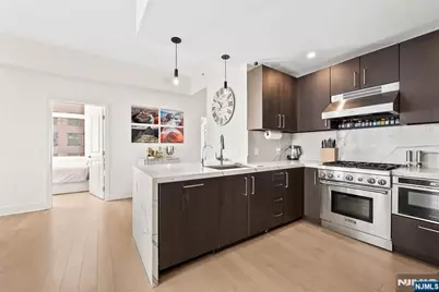 1400 Hudson Street 322 #322, Hoboken, NJ 07030 - Photo 18