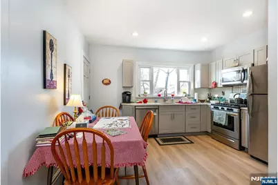 77 Stevens Avenue, Little Falls Township, NJ 07424 - Photo 10