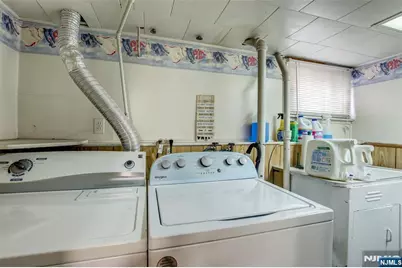 284 West End Avenue, Newark, NJ 07106 - Photo 26