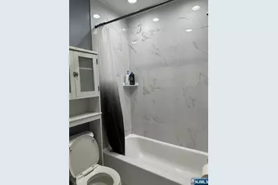 194 Washington Avenue 1 #1, Rutherford, NJ 07070 - Photo 28