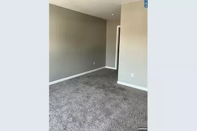 102 Berry Street 5 #5, Hackensack, NJ 07601 - Photo 6