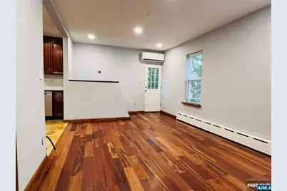 190 Wallington Avenue 1 Fl #1 Fl, Wallington, NJ 07057 - Photo 4