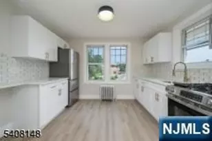 35 Amsterdam Ave, Teaneck Township, NJ 07666 - Photo 6