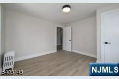 35 Amsterdam Avenue, Teaneck Township, NJ 07666 - Photo 8