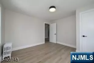 35 Amsterdam Ave, Teaneck Township, NJ 07666 - Photo 8