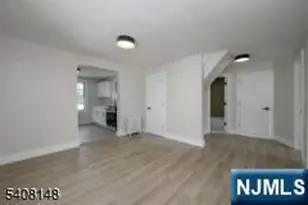 35 Amsterdam Ave, Teaneck Township, NJ 07666 - Photo 4