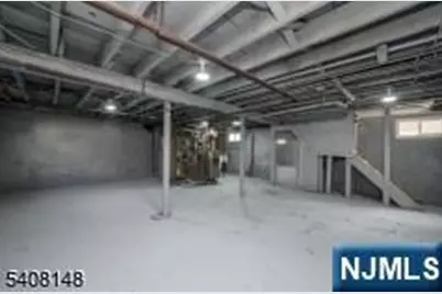 35 Amsterdam Avenue, Teaneck Township, NJ 07666 - Photo 14