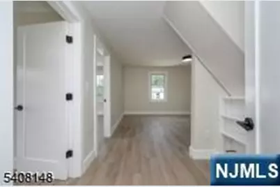 35 Amsterdam Avenue, Teaneck Township, NJ 07666 - Photo 2