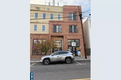 600 N Frank E Rodgers 2R #2R, Harrison, NJ 07029 - Photo 10