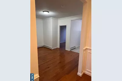 101 F 1st Floor #1st Floor, Bayonne, NJ 07002 - Photo 4