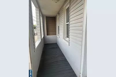 101 F 1st Floor #1st Floor, Bayonne, NJ 07002 - Photo 2