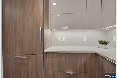 9 Ave At Port Imperial 605 #605, West New York, NJ 07093 - Photo 4