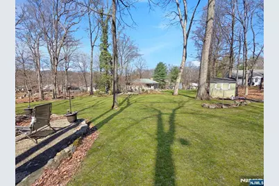 40 Pawnee Avenue, Oakland, NJ 07436 - Photo 20