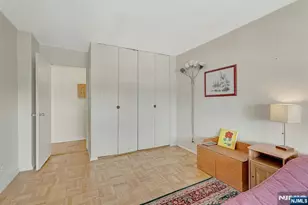 2000 Linwood Ave 18X, Fort Lee, NJ 07024 - Photo 18