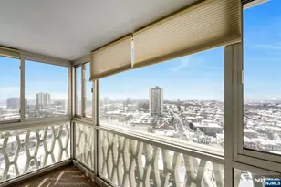 2000 Linwood Ave 18X, Fort Lee, NJ 07024 - Photo 10