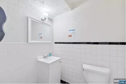 377 S Harrison Street 9G #9G, East Orange, NJ 07018 - Photo 16