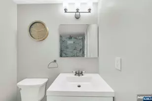 100 Old Palisade Road 3912, Fort Lee, NJ 07024 - Photo 20