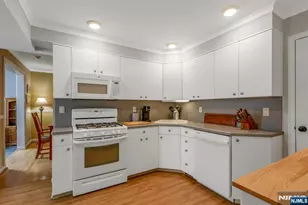 378 Windsor Rd, River Edge, NJ 07661 - Photo 12