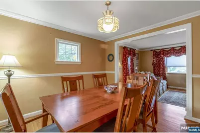 378 Windsor Road, River Edge, NJ 07661 - Photo 10