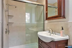 378 Windsor Rd, River Edge, NJ 07661 - Photo 22