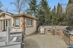 554 Hampton Hill Rd, Franklin Lakes, NJ 07417 - Photo 44