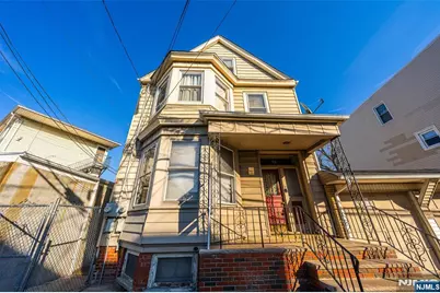44-46 Richards Street, Newark, NJ 07105 - Photo 2