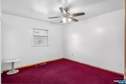 44-46 Richards Street, Newark, NJ 07105 - Photo 8