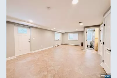 35 W Edsall Avenue A #A, Palisades Park, NJ 07650 - Photo 8