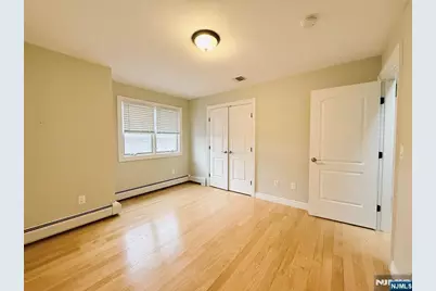 35 W Edsall Avenue A #A, Palisades Park, NJ 07650 - Photo 12
