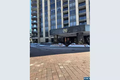 900 Palisade Avenue 2201 #2201, Fort Lee, NJ 07024 - Photo 2
