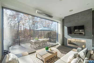 37 Spring Wolf Trail, Franklin Lakes, NJ 07417 - Photo 16