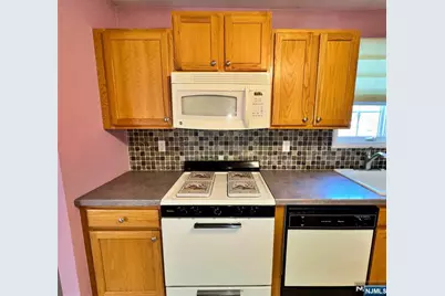 34 Chanda Court D034 #D034, Clifton, NJ 07012 - Photo 10