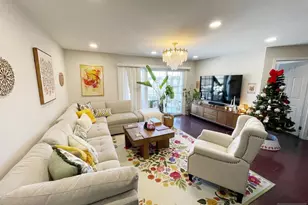 100 Crown Ct 473, Edgewater, NJ 07020 - Photo 2