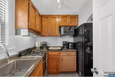 19 Victor Street, Lodi, NJ 07644 - Photo 24