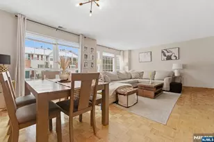 774 Sassafras Ct, Mahwah, NJ 07430 - Photo 6