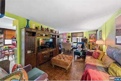 344 Prospect Avenue 2E #2E, Hackensack, NJ 07601 - Photo 8