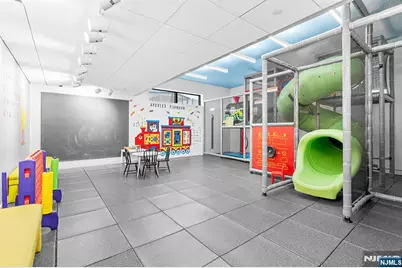 250 Gorge Road 8J #8J, Cliffside Park, NJ 07010 - Photo 30